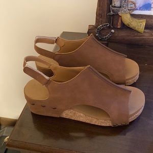 Women’s Sandals